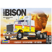 Level 4 Model Kit 1978 Chevrolet Bison Truck Tractor 1/32 Scale Model