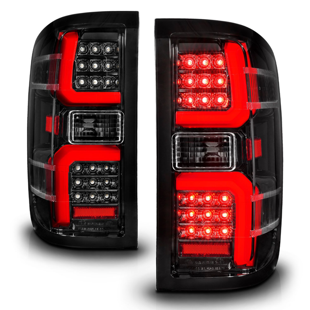 Chevy Silverado 1500 14-18 / 2500HD/3500HD 15-19 / Sierra 2500HD/3500HD Dually 15-19 LED Tail Lights Black w/ Clear Lens W/ Sequential Signal